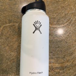 32oz Hydro Flask Water bottle