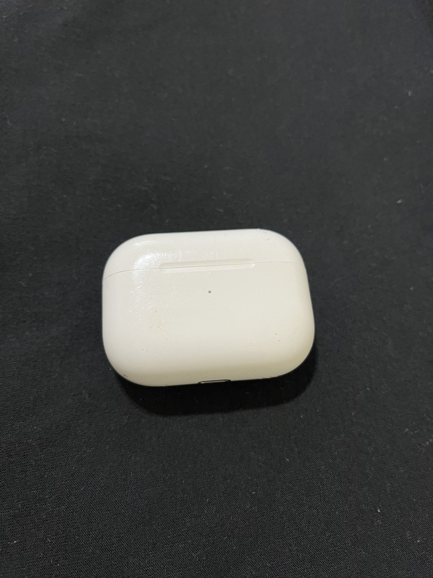 Case For AirPods Pro, 2 2nd gen. Estuche para AirPods Pro 2 de 2da generación, Solo Carga El Izquierdo.