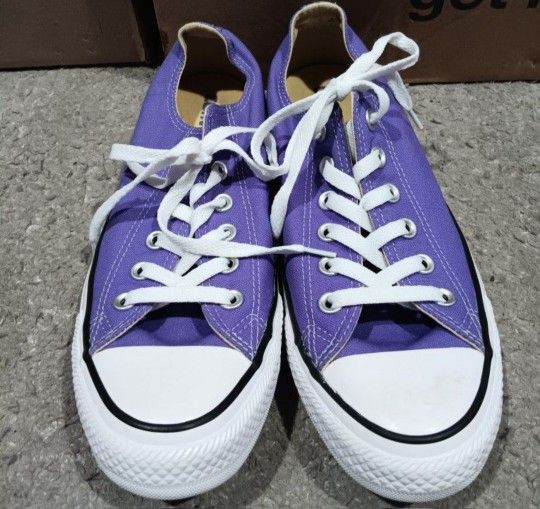 Converse Chuck Taylor All-Star Lo Sneakers Electric Purple