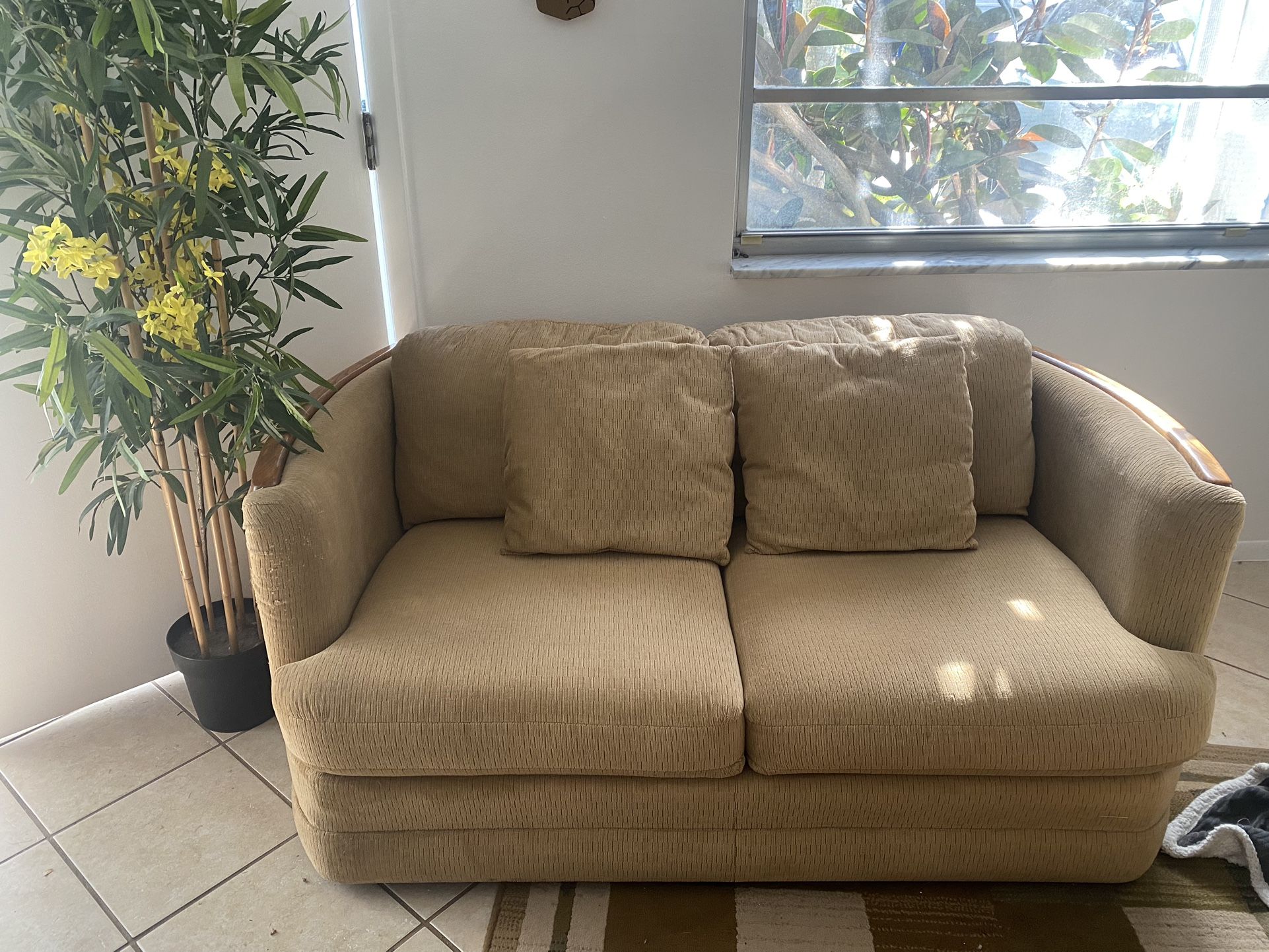 Small Antique Couch 