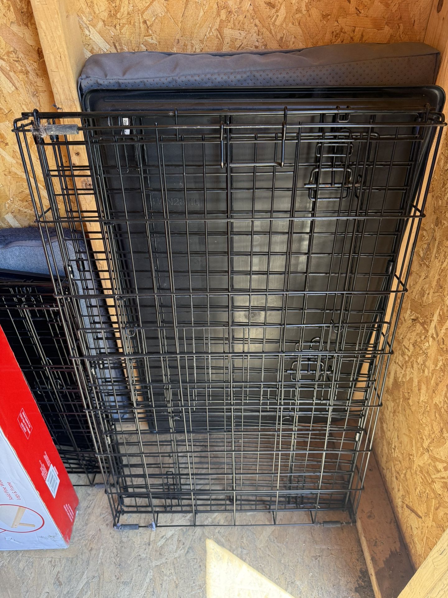 Collapsible Dog Crate