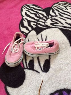 Size 5 toddler shoes