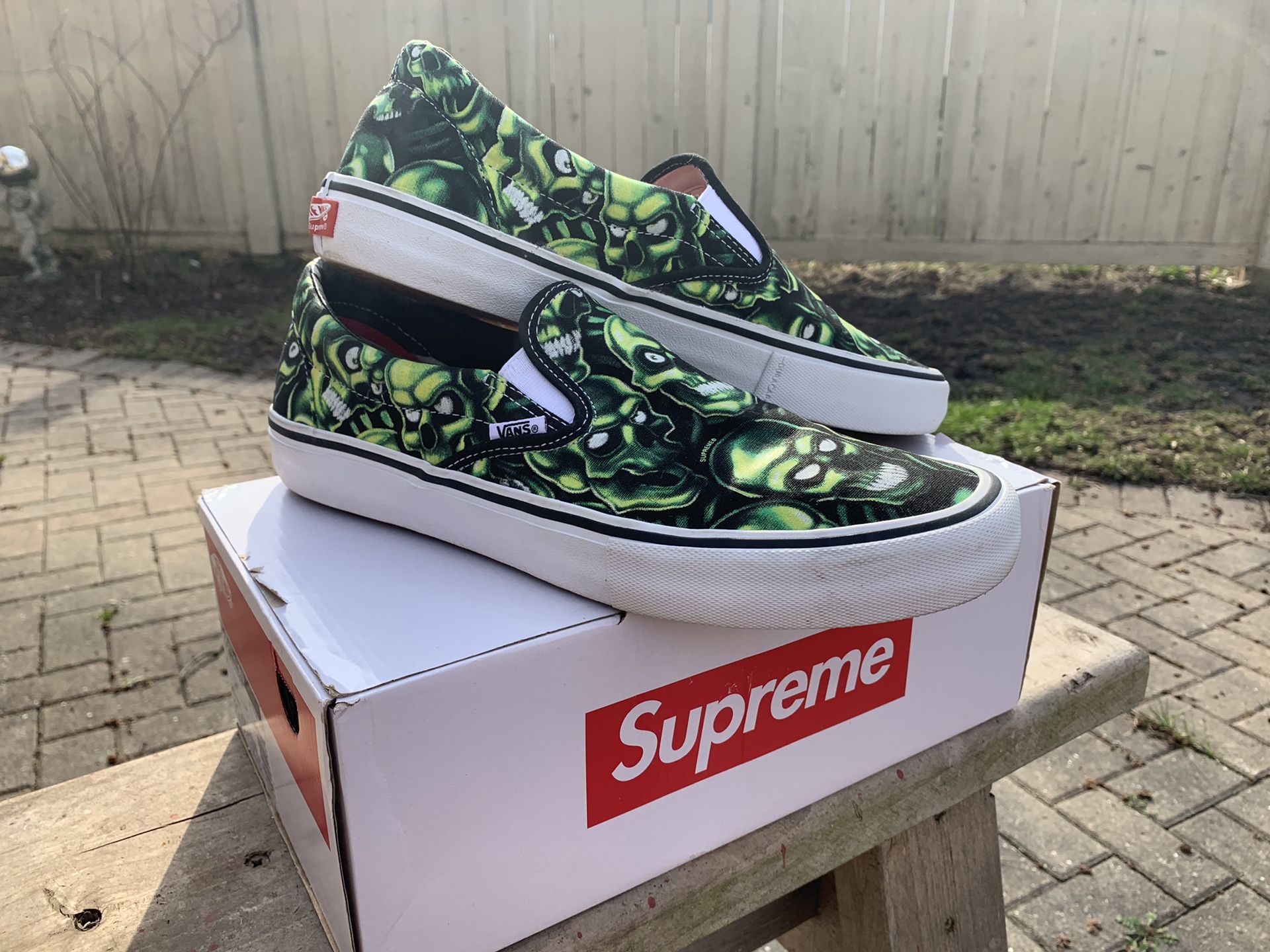 Supreme x Vans “Skull Pile” size 12