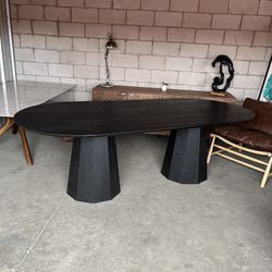 ✨ Modern Black Pedestal Dining Table ✨ ($10 Delivery )
