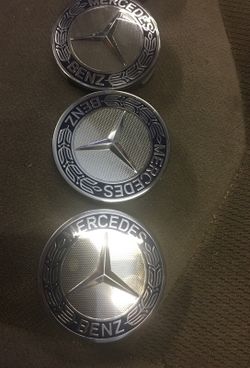 Mercedes center caps