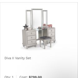 Vanity Set 