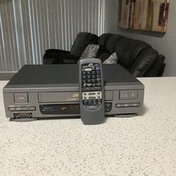 * Jvc * Hq 4-head. VHS Vcr With High Quality Hi-spec Drive System In Excellent Near Mint Condition . Must See To Appreciate . 
