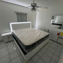 Queen And King Size Bed/ Ask For Price 