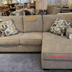Brand New/ Ashley/ Sofa Chaise,  Seccional, Couch, Sectional 
