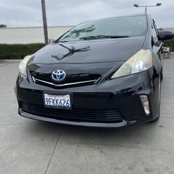 2012 Toyota Prius V