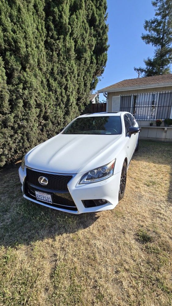 2015 Lexus LS 460