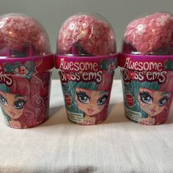 Awesome Blossom Doll Set 