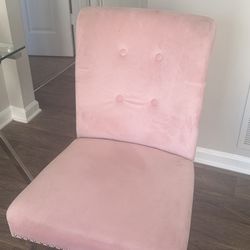 Pink office chair 