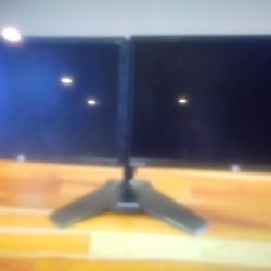 Dual Monitors