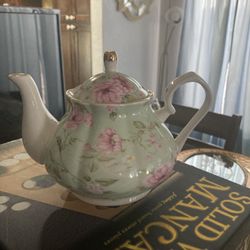Tea Pot