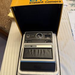Kodak EK 4 Instant Camera ER