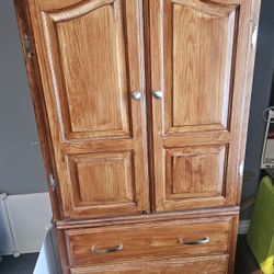 Armoire 64x34x19