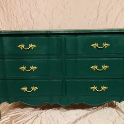1960s Vintage Mid Century 6 Drawer French Provincial Dresser by Dixie Furniture