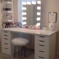 Glam Vanity Set 