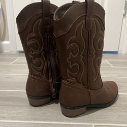 Brand New Leather Boots - Big Girl’s - Size 3