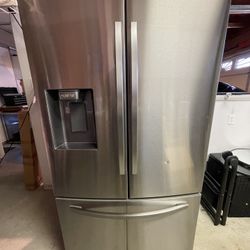Samsung Refrigerator 