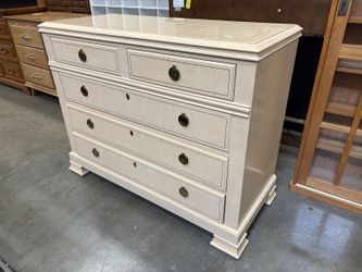 DREXEL Status 5 Drawer Chest in Toasted Almond Finish with Brass Flush Drop Pulls