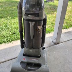 Hoover Upright Vacuum 