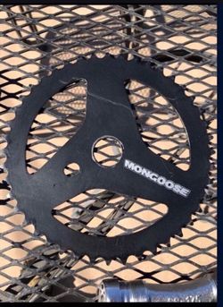 MONGOOSE CRANK/CHAINWHEEL Set