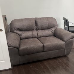 Sofa Couch Loveseat 