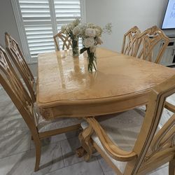 Elegant Dining Table Set 
