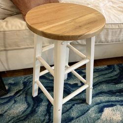 Natural & White Stool 24"