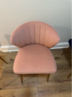 DINING CHAIRS (4)