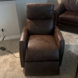 leather electric recliner 