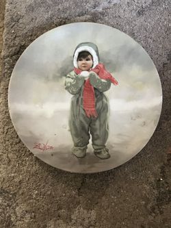 Winter angel collectible plate
