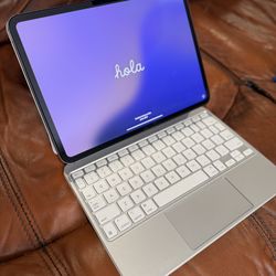 Apple iPad Pro 11” M4 