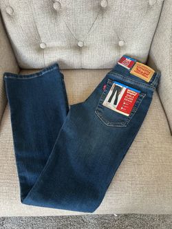 Levi’s girls flare denim jeans. Size 12