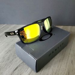 New Oakleys  Box, Pouch Cloth All Included