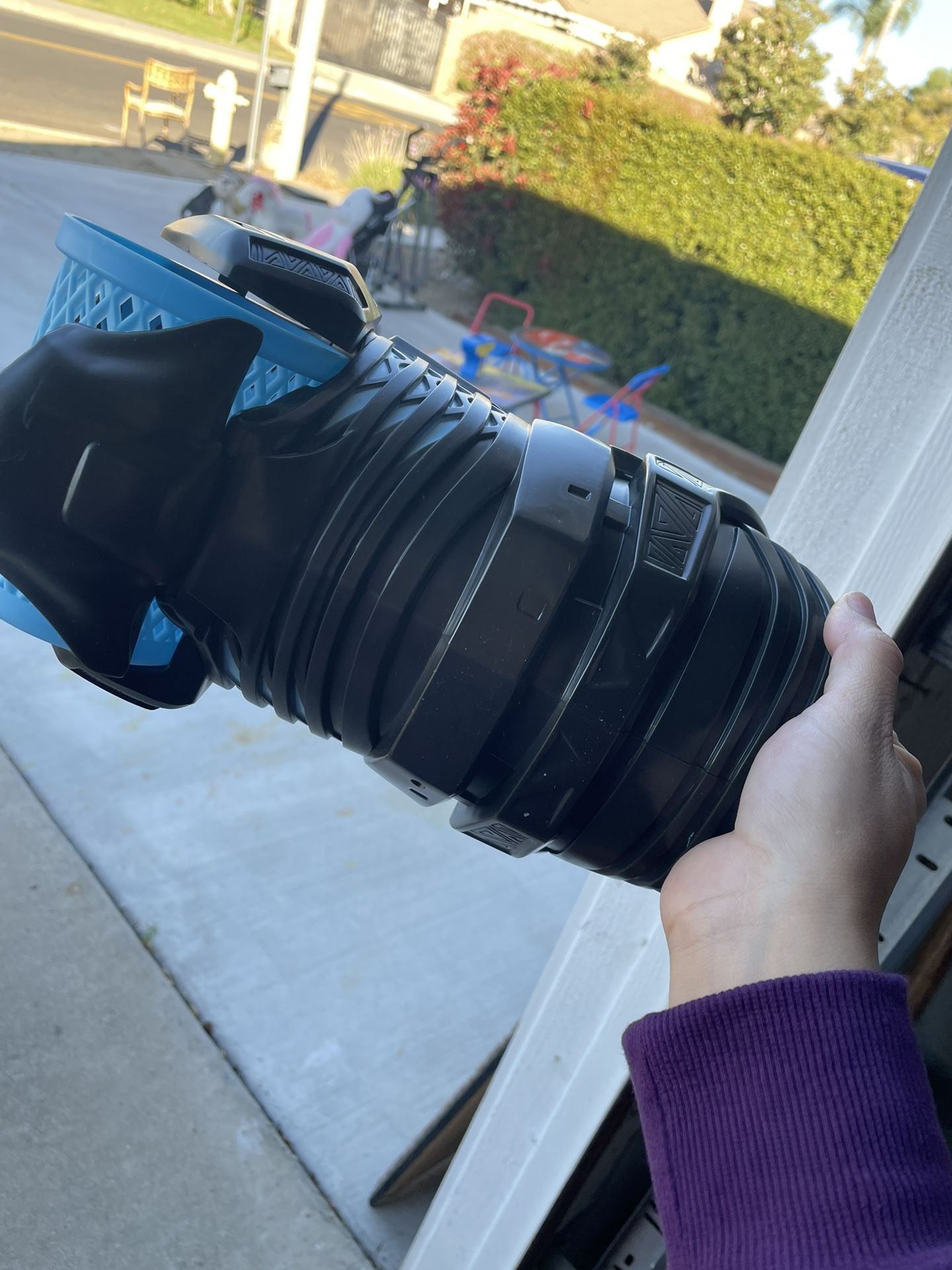 Blank Panther Holder