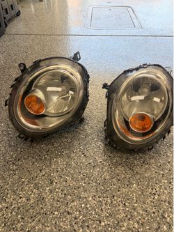 07-13 R56 Mini Cooper Headlights W/Trim