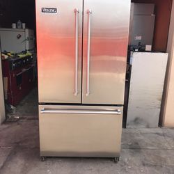 Viking Professional Refrigerator 36”