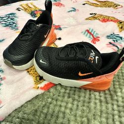 Nike Air Max 270 Kids Size 7c 