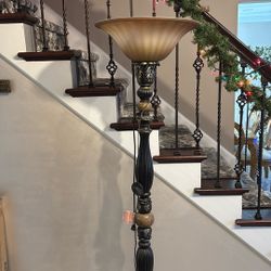 Standing Lamp 6’ Tall