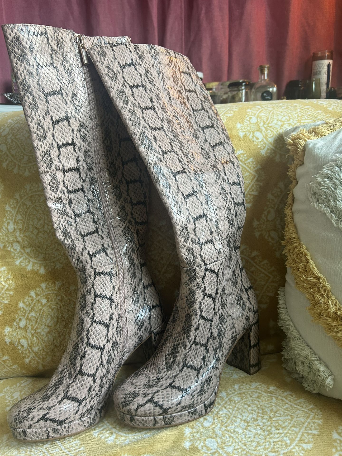 Faux Snakeskin Heeled Boot (Size 6)