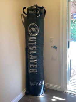 Muay Thai Kickboxing Heavy Punching Bag – 6ft 130 lb – Made in USA – for MMA, Boxing & Training