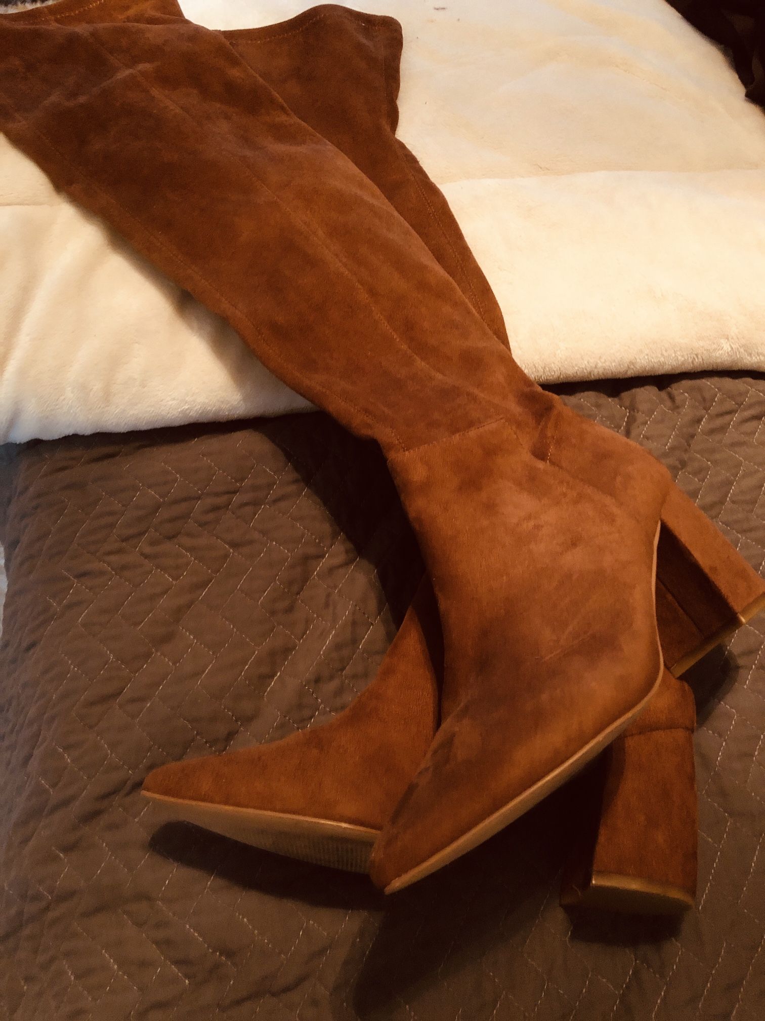 New Thigh High Brown Suede Look Boots 👢