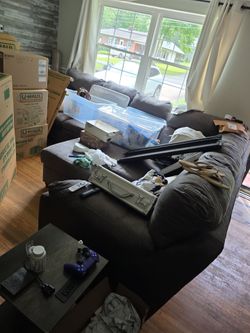 Large sectional FREE MUST PICK UP