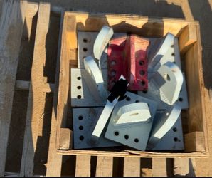 Anchor Plates