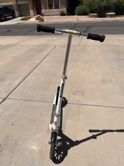 Rasor Scooter