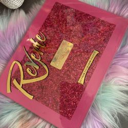 L.A Glamorous . Pretty In Pink Girl Palette 🎨  35 Color Palette 