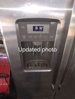 GE Side By Side Refrigerator